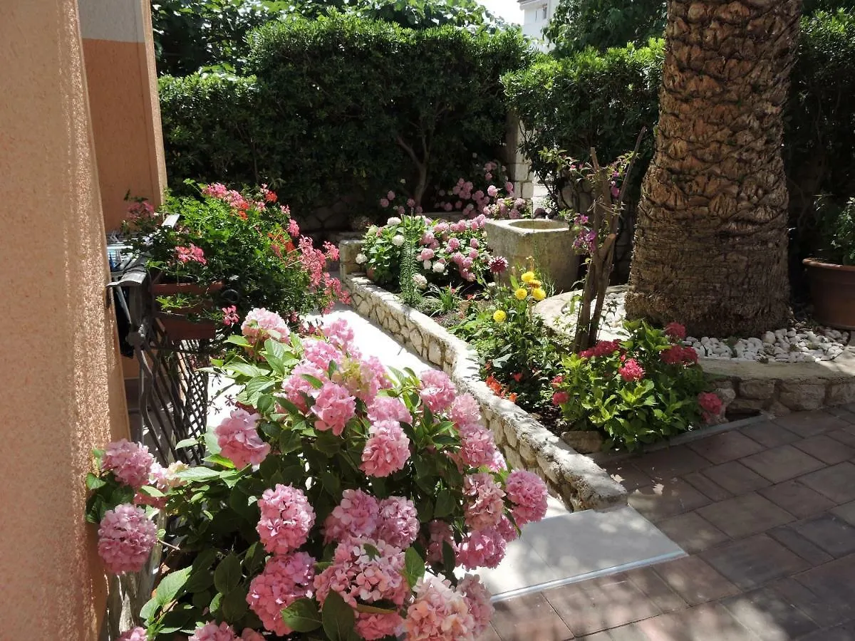 Neda Apartmani Mali Losinj Croatia